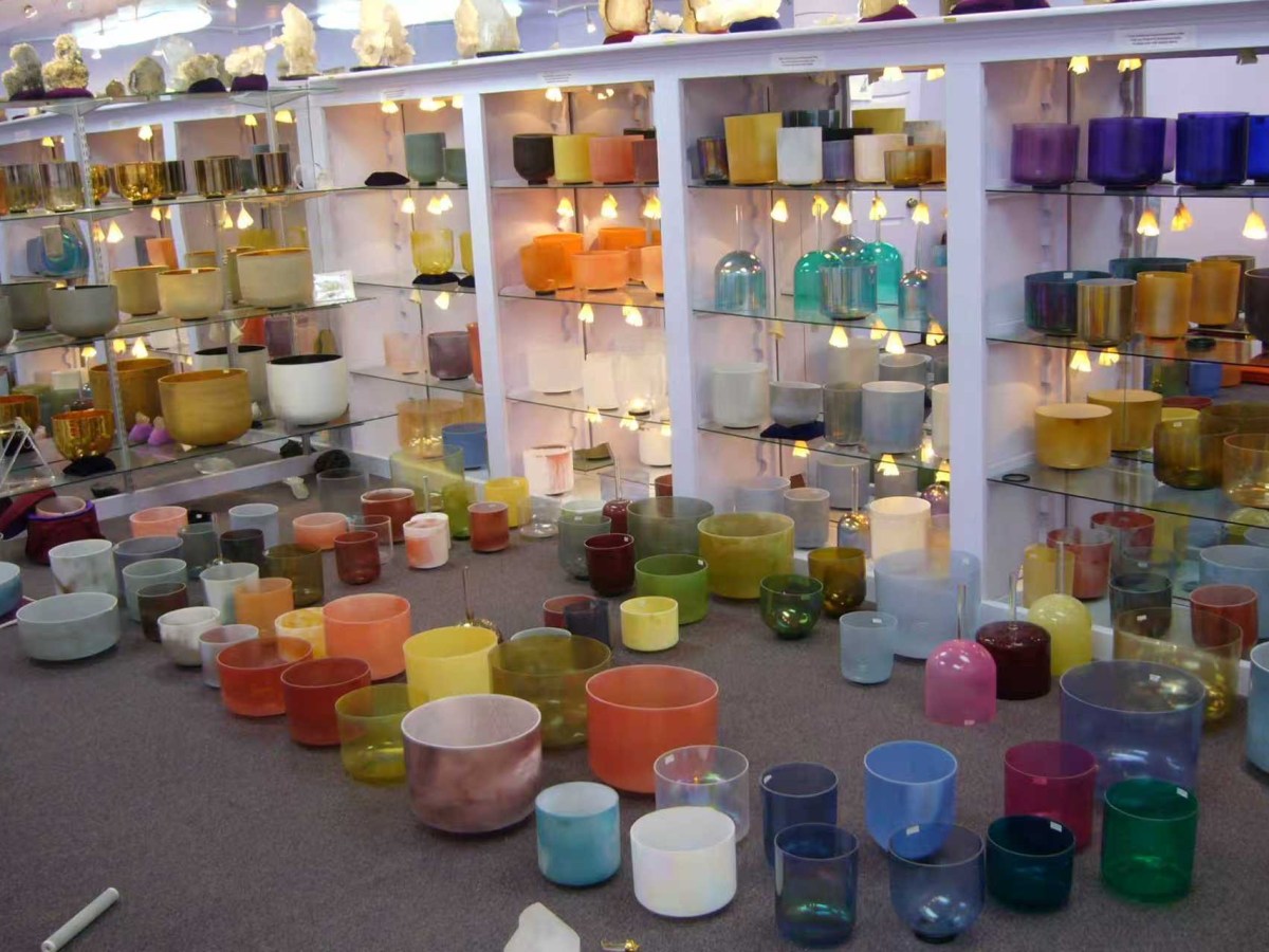 水晶钵疗愈，是一趟灵魂之旅（二）【雪士达山疗愈之旅 31】——你与水晶钵的共鸣，实则是与“曾作为音疗祭司的自己”重逢，召唤你在此生继续践行光之工作