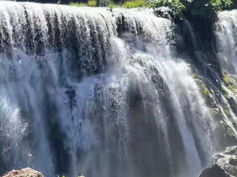 麦克劳瀑布，彩虹光之舞（一）【雪士达山疗愈之旅 53】——这是一场灵魂与彩虹的永恒共舞