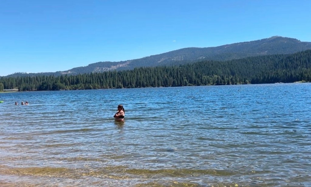 锡斯基尤湖：雪士达山冠冕上的明珠（一）【雪士达山疗愈之旅 57】——锡斯基尤湖的存在，是宇宙给予所有光之工作者和灵性旅人的一个温柔拥抱